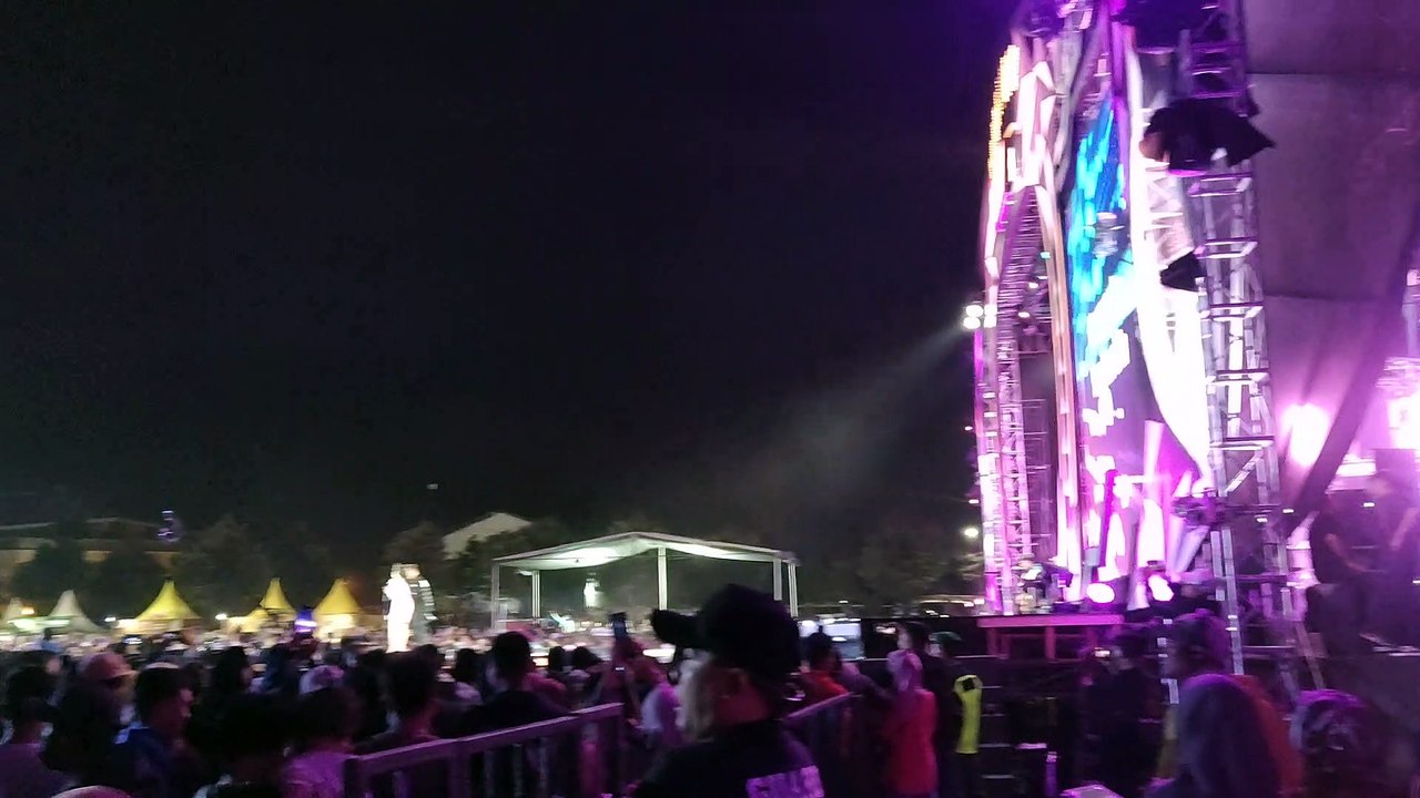 ARMADA feat LALA WIDY