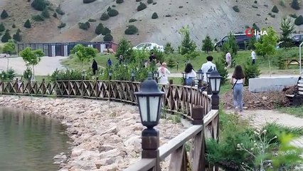 Ergan Dağı, göl manzarasıyla yaz aylarında misafirlerini ağırlıyor