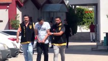 Adana'da Dolmuş Şoförü Silahlı Saldırı Sonucu Öldürüldü