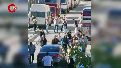 Ortalık savaş alanına döndü... Sultangazi'de 'kemerli' kavga