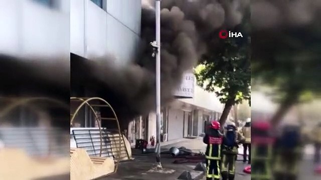 Bayrampaşa yangın söndürüldü mü? Son dakika! İstanbul Bayrampaşa yangın nerede, neden çıktı? Bayrampaşa yangın son durum nedir?