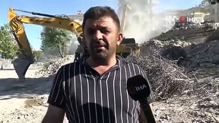 Gaziantep’te kontrollü yıkım çalışmaları sürüyor