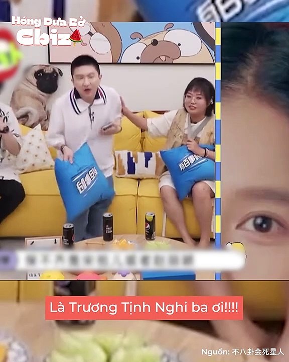 Kỳ lạ những gương mặt như sinh đôi trong Cbiz: Triệu Lộ Tư, Ngu Thư Hân như e gái song sinh của Trương Đại Đại, Vu Chính, Trương Tịnh Nghi, Châu Dã giống nhau đến mức fan nhận không ra | Điện Ảnh Net