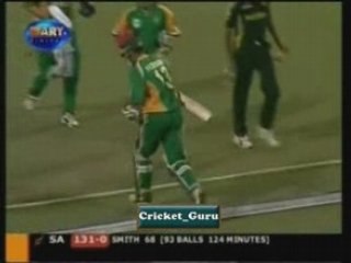 1st ODI pak v sa 2003 @ lahore part 5