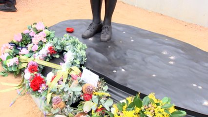 War Memorial unveils its first ever statue of a woman