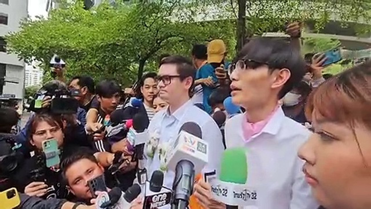 "รังสิมันต์ โรม" ยอมรับสุดเจ็บปวด อยากเห็น 8 พรรคร่วมจับมือกันให้แน่น