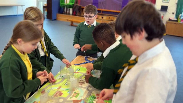 Dwr Cymru Welsh Water Education Workshop - clip