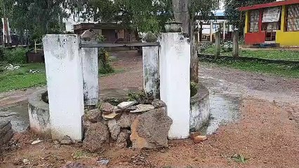 सावन के महीने में भी सूखा है मोटे के महावीर मंदिर स्थित कुआं