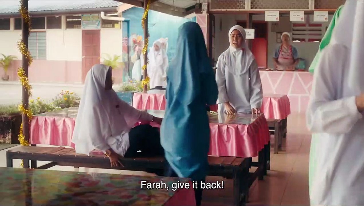 Tiger stripes trailer omeu