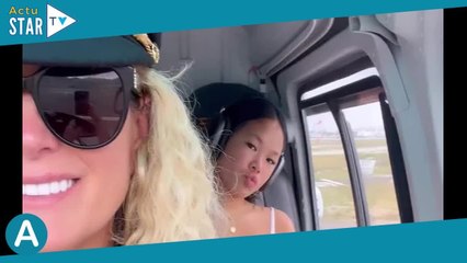VIDÉO : Laeticia Hallyday et sa fille Joy en hélicoptère, un voyage très agité : "des pluies tropica