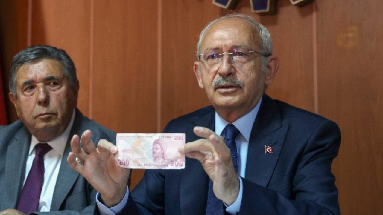 Cebinden 200 TL çıkaran Kılıçdaroğlu’ndan emekliye dikkat çeken soru
