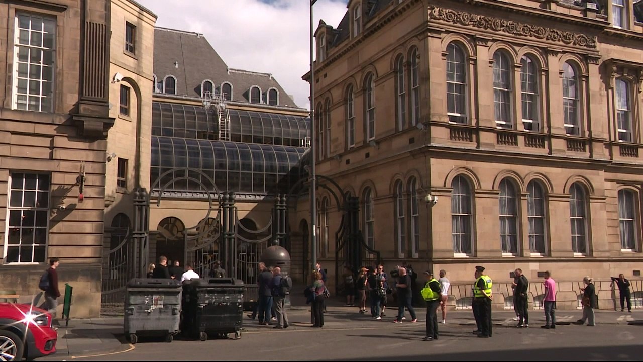 Nicholas Rossi: Rape suspect can be extradited to US