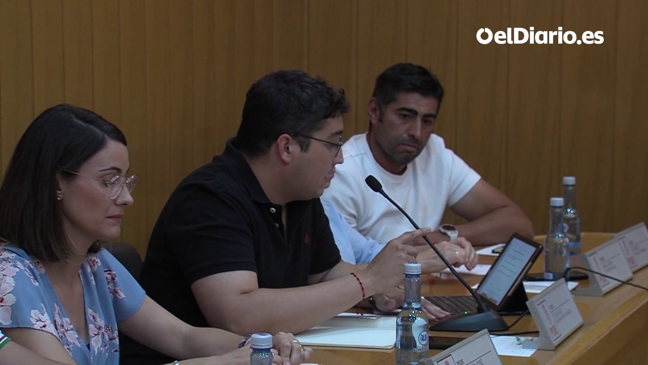 El PP acaba con 12 años de minutos de silencio contra la violencia machista en La Solana y los tacha de "propaganda"