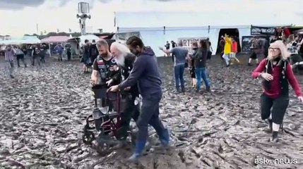 Fango e musica al Wacken, il pi? grande festival metal al mondo