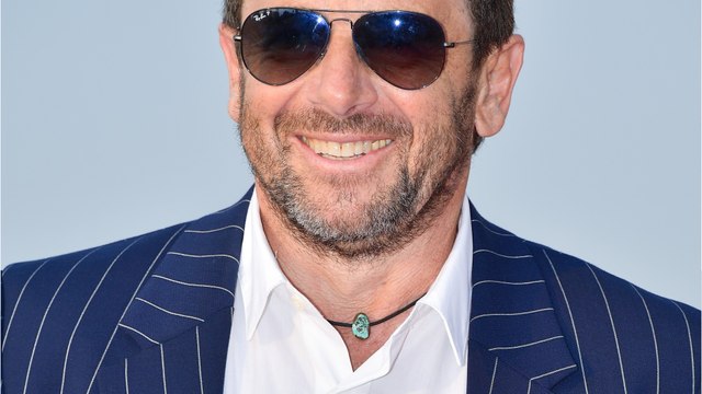 GALA VIDEO - Patrick Bruel, son fils Léon pousse un coup de gueule : “Ne laissons pas passer !”