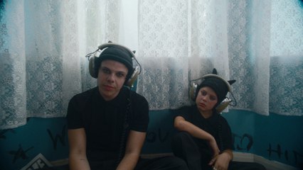 YUNGBLUD - Lowlife