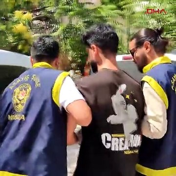 Ormanı 'büyü bozmak için' yakmış