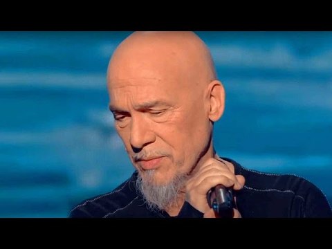 Florent Pagny face à une rechute de son cancer ? Il devrait entamer un nouveau traitement