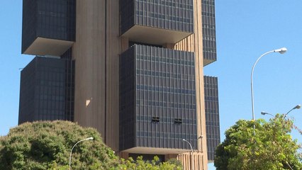 TAXA SELIC É REDUZIDA EM 0,5% pelo BANCO CENTRAL