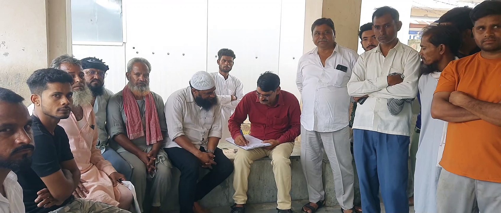 सडक़ दुर्घटना के चार माह बाद घायल की मौत, परिजन...