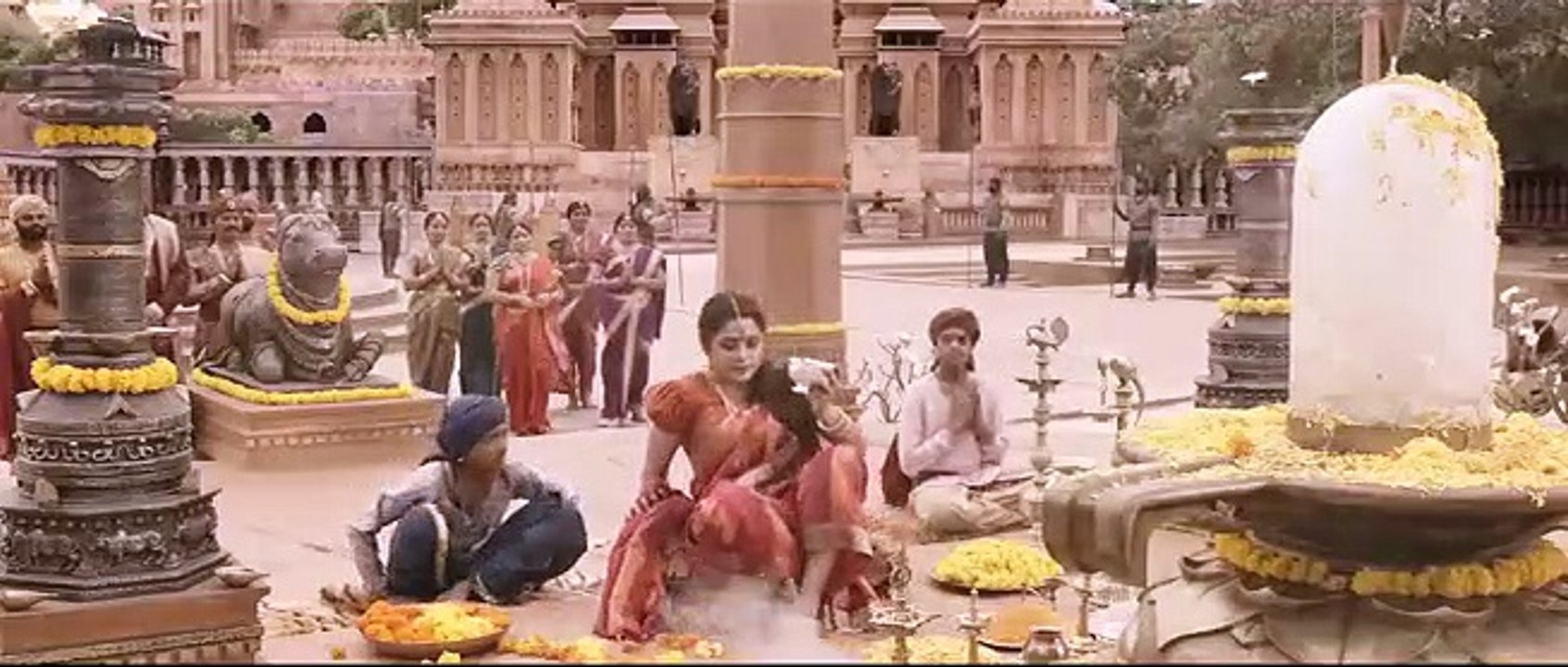 कटप्पा !! इनके कपट से माहिस्मती मैली हो गई है, रक्त से नहला दो _ Bahubali Action Movie Scene
