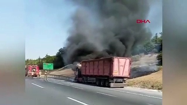 Le TIR, qui a pris feu en croisière à Silivri, est devenu inutilisable