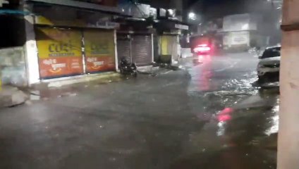 #Monsoon जबलपुर में 40 घंटे से भारी बारिश - देखें वीडियो