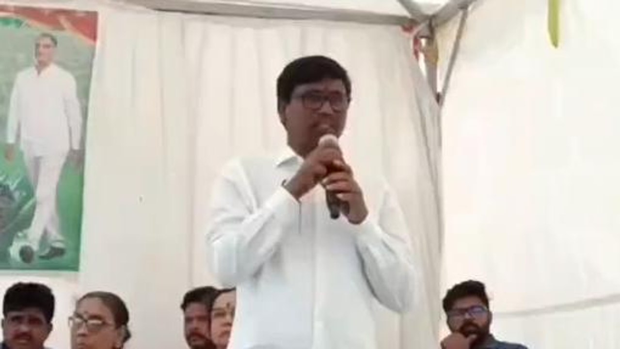 సిద్ధిపేట: రైతులు ఆయిల్ ఫామ్ పంటలపై దృష్టి పెట్టాలి