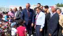 Le ministre de la Culture et du Tourisme a rendu visite aux victimes du tremblement de terre à Malatya