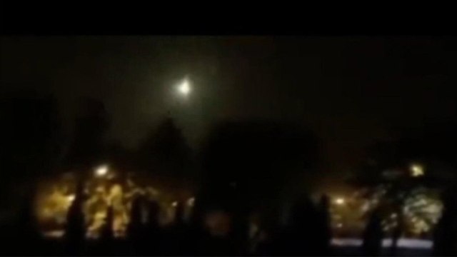 İstanbul'da meteor düşme anı kamerada