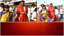 Thirumala శ్రీవారిని దర్శించుకున్న Hyderabad Ex Mayor Bonthu Rammohan.. | Telugu OneIndia