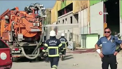 L'incendie de l'usine de recyclage d'Adana s'est également propagé à l'usine d'eau de Cologne située en face.