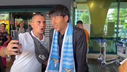 Lazio, l'arrivo di Kamada a Fiumicino