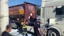 Incendie dans un camion chargé de produits chimiques ： L'attention du conducteur a évité la catastrophe