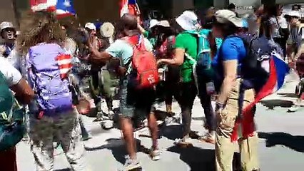 Ambiente en las calles de Lisboa por la ceremonia de bienvenida de la JMJ