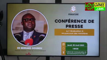 Gouvernement : le PM répond aux questions des journalistes.