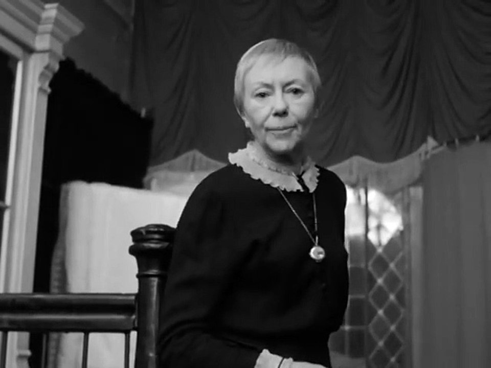 Drei von der k · folge 5: kupferdraht im eichensarg