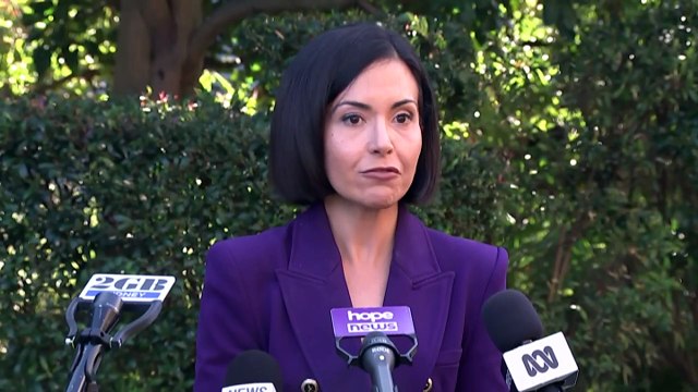 Teachers union accuses Minns government of 'betrayal' over pay dispute