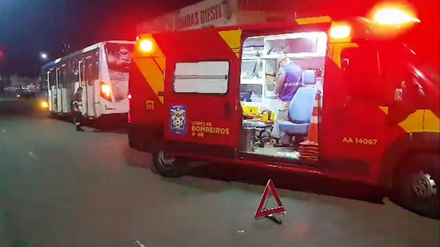 Cadeirante fica ferido ao sofrer queda dentro de ônibus do transporte público