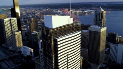 Reação em Cadeia | movie | 2015 | Official Trailer