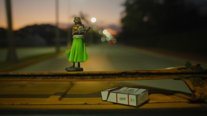 Yoiker - HOUSE PARTY (Visualizer)