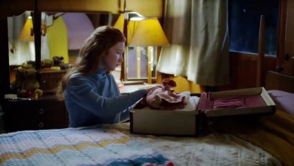 Les Enfants maudits : Une nouvelle famille Bande-annonce (EN)