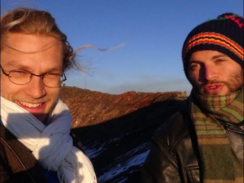 Nus et culottés (France 5) : dans quel pays étranger Nans et Mouts vont-ils se rendre ce soir ?