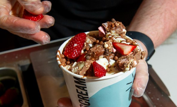 Max Brenner opens in Canberra Centre