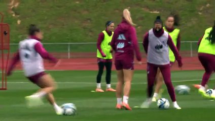 CLEAN: Swiss trying not to focus on Spain's star power before World Cup meeting