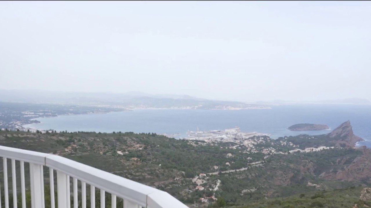 La Ciotat - Un sémaphore au coeur des calanques