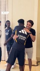 La legende Kaká rend visite au Real Madrid ⚪#kaka #RealMadrid #brasil