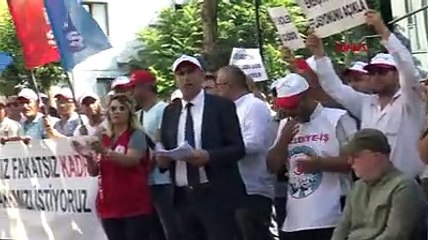 Avcılar Belediyesi önünde işçi eylemi