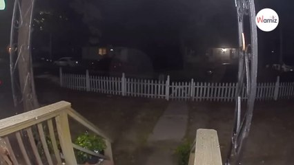 Familie hatte mit dem Thema abgeschlossen, bis es plötzlich nachts an der Tür klingelt