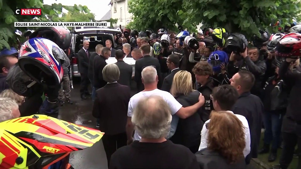 Les adieux des motards à Enzo